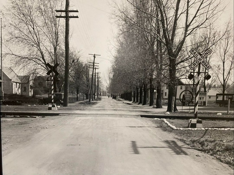 Elsmere Ave.jpg