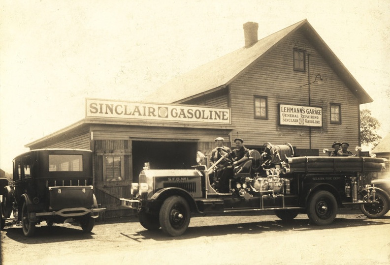 Lehmanns Garage 1930.jpg