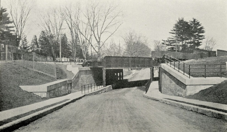 Slingerlands Rail Overpass 1913.jpg